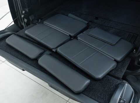 Land Rover Range Rover D350 FIRST EDITION 40