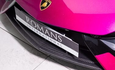 Lamborghini Revuelto 28