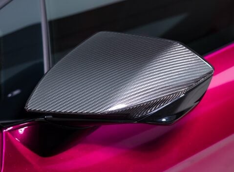 Lamborghini Revuelto 32