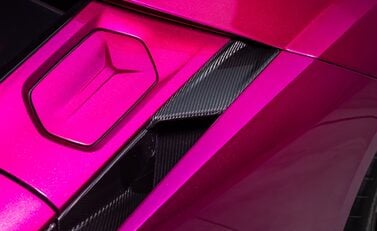 Lamborghini Revuelto 34