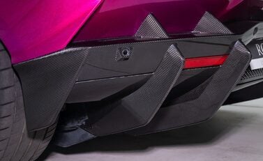 Lamborghini Revuelto 40