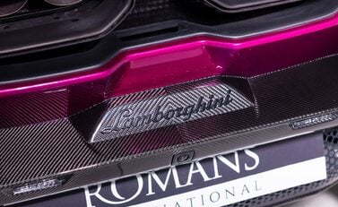 Lamborghini Revuelto 39