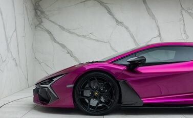 Lamborghini Revuelto 42