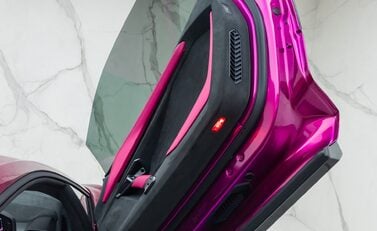 Lamborghini Revuelto 25