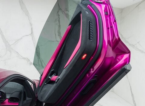 Lamborghini Revuelto 25