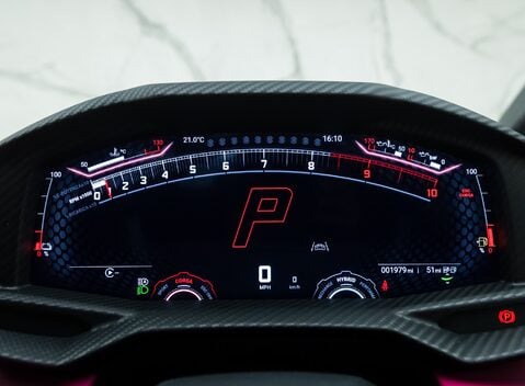 Lamborghini Revuelto 19