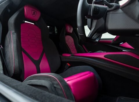 Lamborghini Revuelto 15