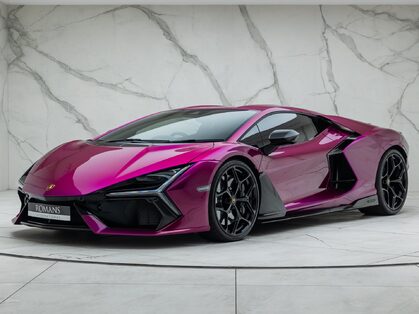 Lamborghini Revuelto 