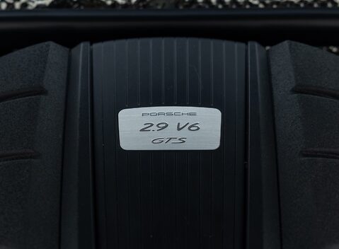 Porsche Macan GTS 36