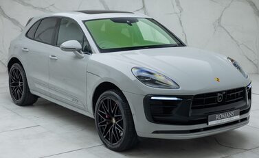 Porsche Macan GTS 11