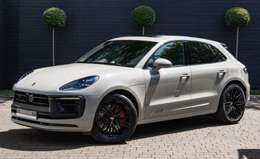 Porsche Macan GTS 2