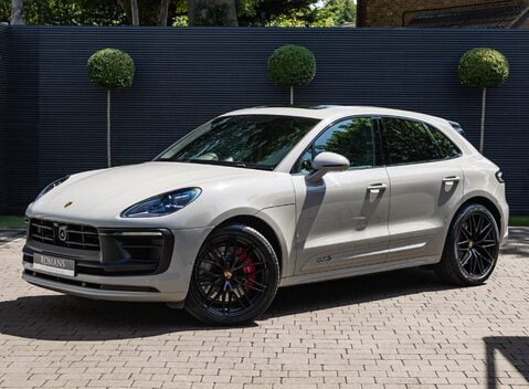 Porsche Macan GTS 2