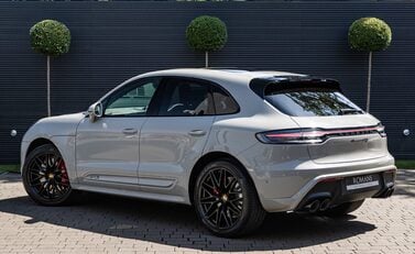 Porsche Macan GTS 4