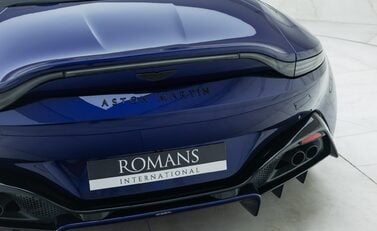 Aston Martin V8 Vantage ROADSTER 31