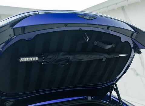 Aston Martin V8 Vantage ROADSTER 40