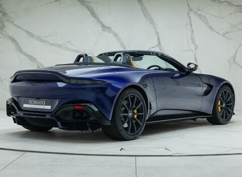 Aston Martin V8 Vantage ROADSTER 9