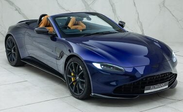 Aston Martin V8 Vantage ROADSTER 14