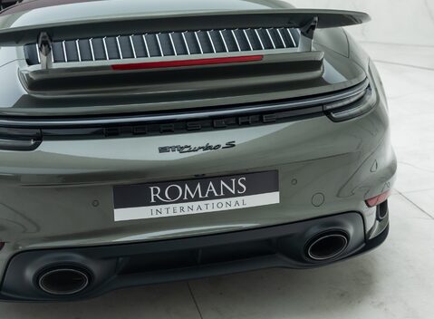Porsche 911 Turbo S Cabriolet (992) 33