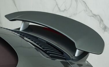 Porsche 911 Turbo S Cabriolet (992) 38