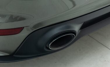 Porsche 911 Turbo S Cabriolet (992) 40