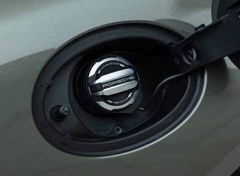 Porsche 911 Turbo S Cabriolet (992) 41