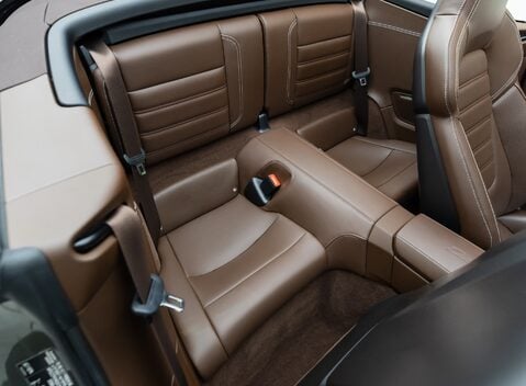 Porsche 911 Turbo S Cabriolet (992) 19