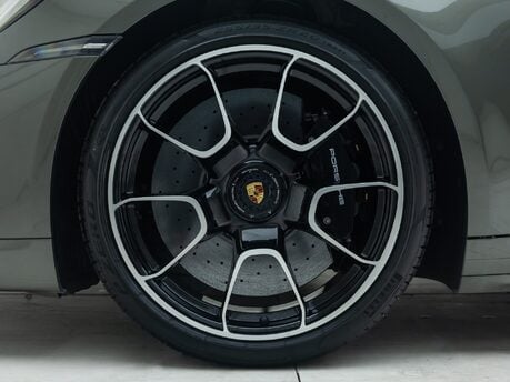 Porsche 911 Turbo S Cabriolet (992)