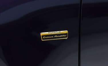 Porsche 911 SPORT CLASSIC (992) 37