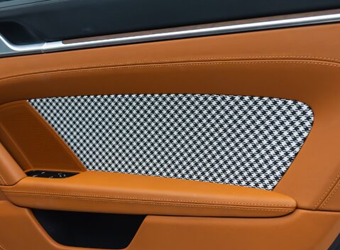 Porsche 911 SPORT CLASSIC (992) 31