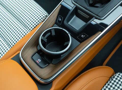 Porsche 911 SPORT CLASSIC (992) 27