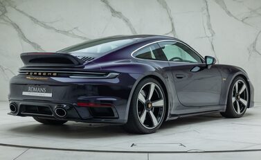 Porsche 911 SPORT CLASSIC (992) 6