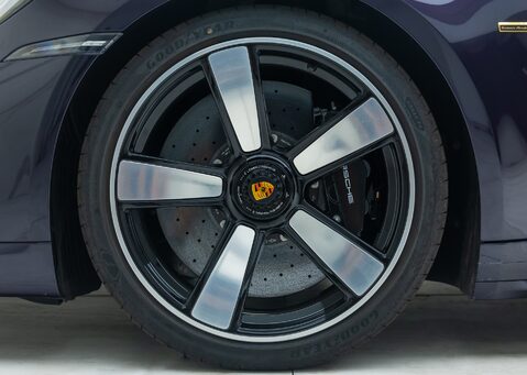 Porsche 911 SPORT CLASSIC (992)