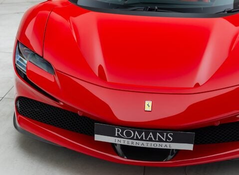 Ferrari SF90 Spider 31