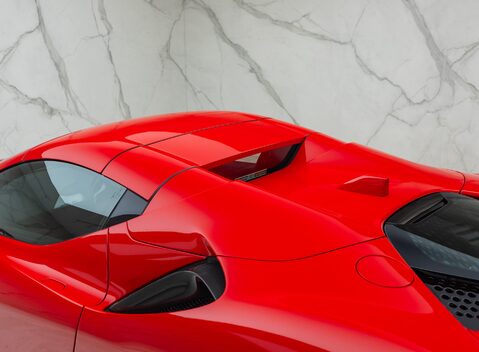 Ferrari SF90 Spider 40