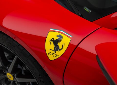 Ferrari SF90 Spider 37