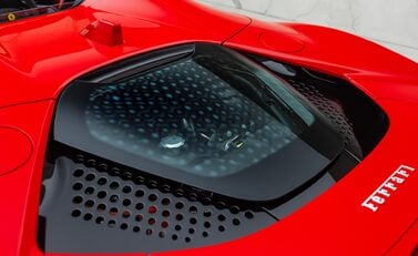 Ferrari SF90 Spider 41