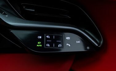 Ferrari SF90 Spider 27