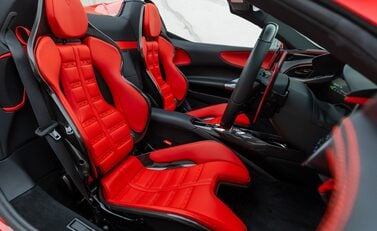 Ferrari SF90 Spider 18