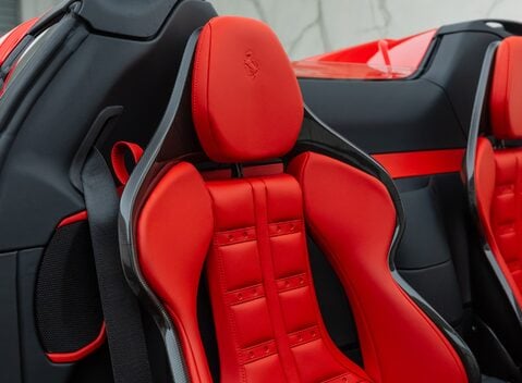 Ferrari SF90 Spider 19