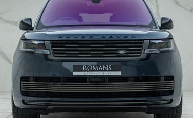 Land Rover Range Rover P530 SV 7