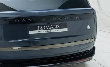 Land Rover Range Rover P530 SV 34