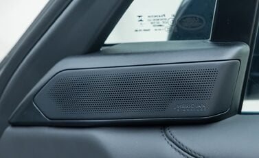 Land Rover Range Rover P530 SV 30