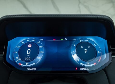 Land Rover Range Rover P530 SV 24