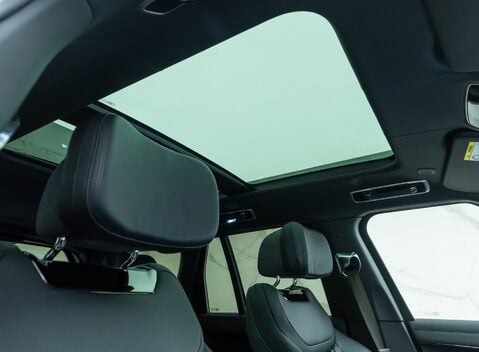 Land Rover Range Rover P530 SV 16