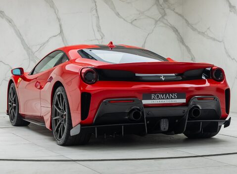 Ferrari 488 Pista 10