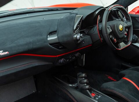 Ferrari 488 Pista 22