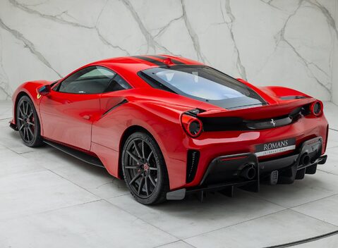 Ferrari 488 Pista 12