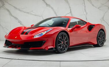 Ferrari 488 Pista 1