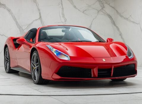 Ferrari 488 SPIDER 12