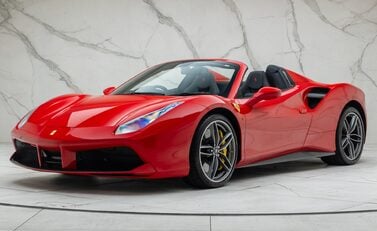 Ferrari 488 SPIDER 1